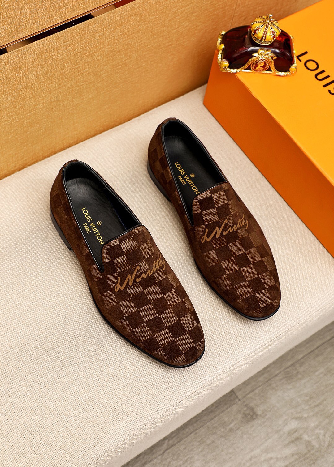 Louis Vuitton suit shoes men-LV2811S